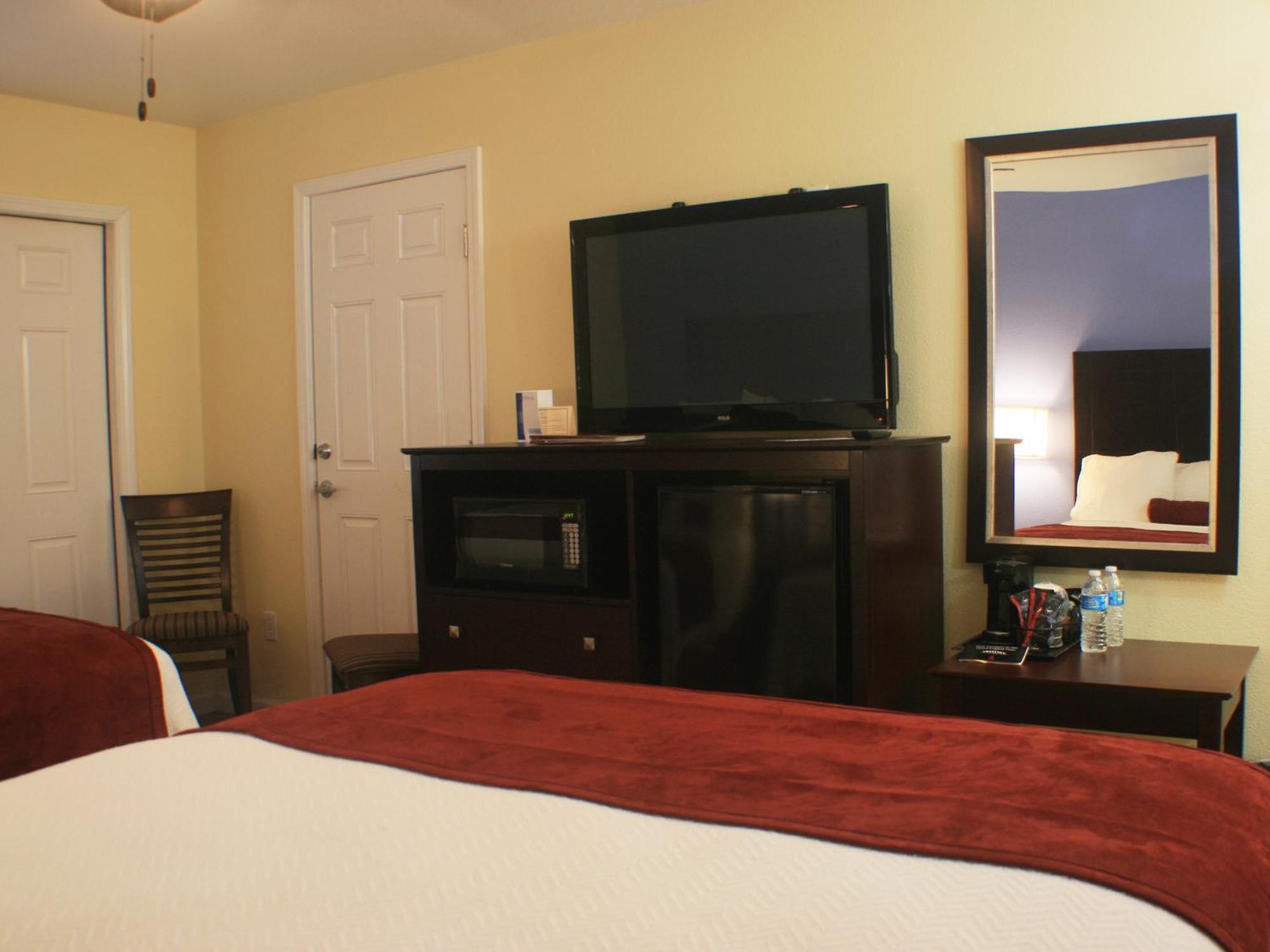 Ocean Village Hotel Surfside Beach Extérieur photo
