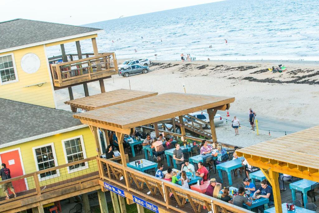 Ocean Village Hotel Surfside Beach Extérieur photo